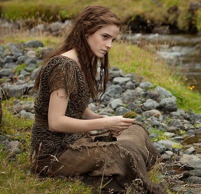 Emma Watson: actrita s-a imbolnavit la filmarile super productiei Noah, chinurile prin care a trecut pentru unul dintre cele mai dificile roluri din cariera