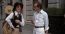 4. Annie Hall (1977): Aproape toate filmele lui Woody Allen au fost nominalizate la Oscar pentru diverse categorii, insa capodopera sa ramane Annie Hall, o drama cu accente comice despre relatii, iubire si existenta. Stilul lui Woody Allen ne-a aratat inca de atunci ca si comediile romantice pot fi inteligente, pline de umor, sexy si emotionante.