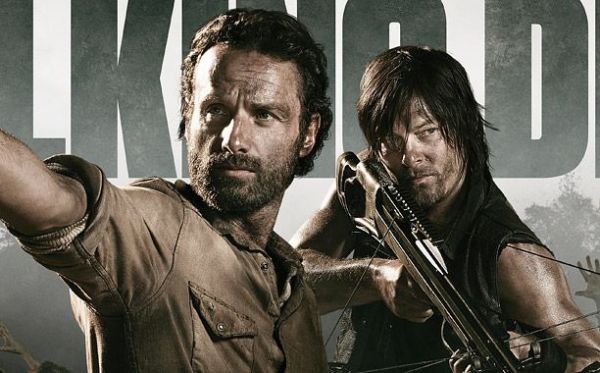 Poster pentru sezonul 5 din The Walking Dead: Rick trebuie sa supravietuiasca, ce se va intampla cu eroii celui mai urmarit serial din SUA