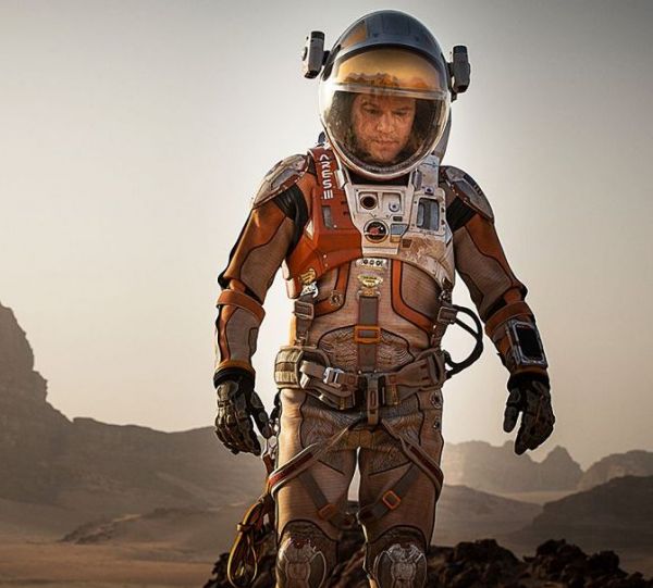 The Martian a invadat cinematografele din intreaga lume: super productia regizata de Ridley Scott este lider de box-office. Ce incasari a strans la debut
