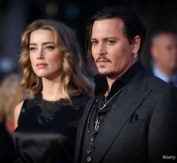 Cel mai recent film al lui Johnny Depp a avut premiera la Londra. Actorul joaca cel mai bun rol din ultima vreme, spun criticii
