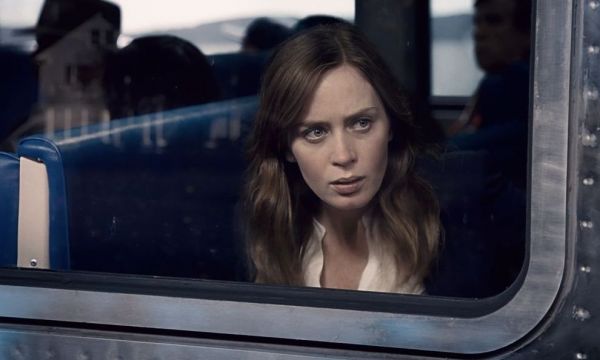 Primul trailer pentru The Girl on The Train , adaptarea unui bestseller. Emily Blunt devine principala suspecta intr-un caz de crima