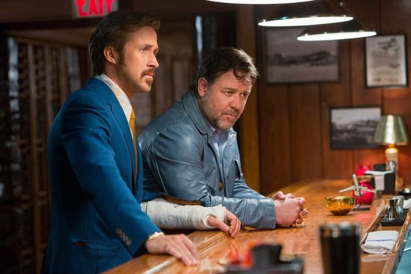 Ryan Gosling si Russell Crowe sunt ,,Super Baieti din 27 mai, numai la cinema
