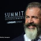 10 minute de aplauze si urale pentru Mel Gibson. Baiatul rau al Hollywod-ului si-a recastigat locul in industria cinematografica