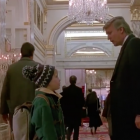 Scena din Home Alone 2 in care joaca Donald Trump: in ce ipostaza apare magnatul alaturi de Macaulay Culkin. VIDEO