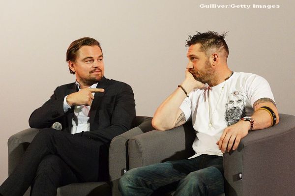Tom Hardy a pierdut un pariu urat cu Leonardo DiCaprio si trebuie sa-si faca un anumit tatuaj: Nu l-am facut inca, pentru ca e nasol