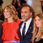 Regizorul spaniol Alejandro Iñárritu și-a adus toată familia la Festivalul de Film de la Veneția