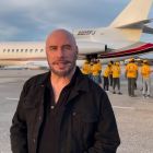 John Travolta a pilotat personal avionul cu ajutoare pentru victimele uraganului