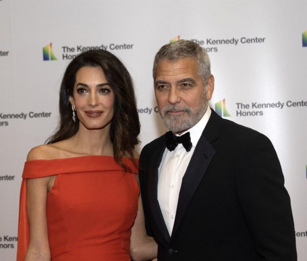 George Clooney, guest star-ul galei premianţilor Kennedy Center de la Casa Albă