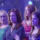 Rebel Wilson, Brittany Snow, Anna Kendrick și Adam Devine se întorc pentru o nouă porție de comedie și muzică bună