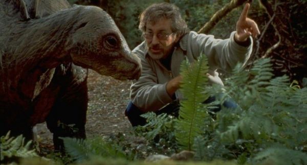 Cum s-a ajuns la realizarea celui de-al doilea film Jurassic Park