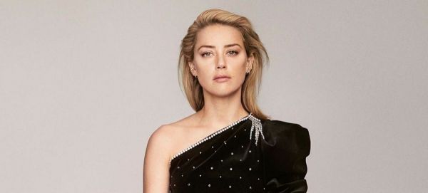 Amber Heard, care a divorțat cu scandal de Johnny Depp, așteaptă al doilea copil