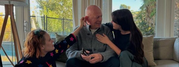 Noutăți de la Demi Moore și Bruce Willis: Sărbători în zăpadă cu nepoata, o logodnă neașteptată și o aniversare amară