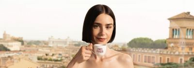 Lily Collins a devenit mamă. Ce nume neobișnuit a ales eroina din Emily in Paris pentru fiica sa