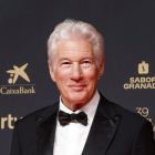 Richard Gere de-abia s-a mutat în Spania și a primit Oscarul spaniol, Premiul Internațional Goya 2025