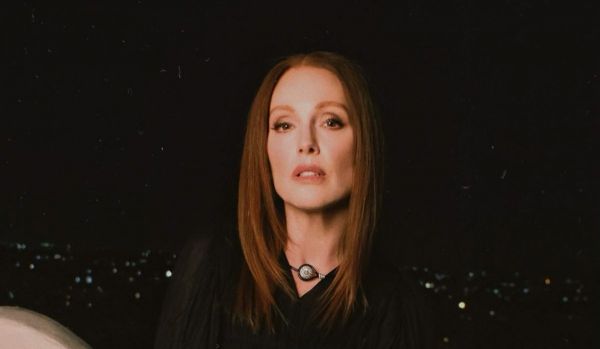 Șoc la Hollywood! Julianne Moore este noua victtimă a lui Donald Trump