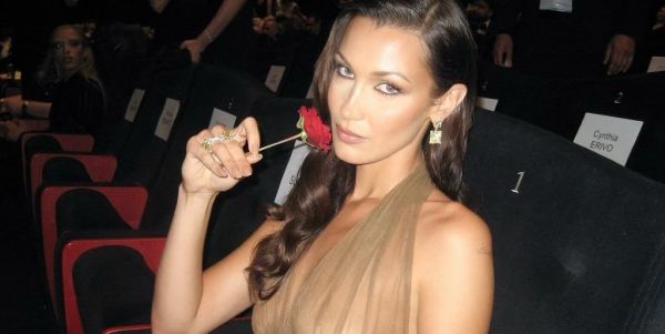 Francezii au devenit pudici? Fără nuditate pe covorul roșu de la Cannes!