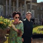 Prima imagine cu Joan Collins în seria biografică despre Wallis Simpson, The Bitter End