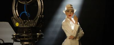 Jennifer Lopez revine pe ecrane cu Kiss of the Spider Woman, cel mai bun film al ei de până acum