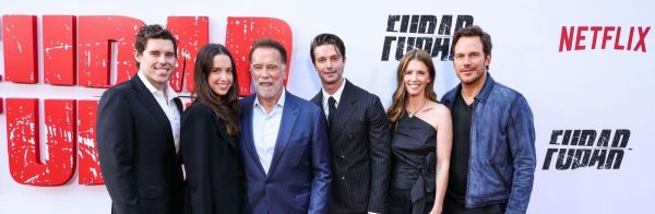 Arnold Schwarzenegger și-a reunit cei cinci copii pe covorul roșu, inclusiv pe Joseph, băiatul făcut cu amanta