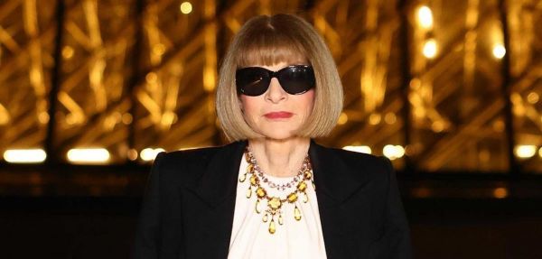 Legendara Anna Wintour, care a inspirat personajul Diavolul se îmbracă de la Prada, se retrage de la cârma Vogue
