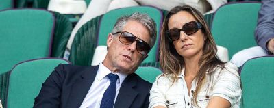 Hugh Grant a ațipit în mijlocul unui meci la Wimbledon, chiar în loja regală. Imaginile au devenit virale