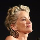 Sharon Stone e de neconsolat! A anunțat decesul mamei sale la două luni după tristul eveniment