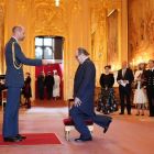 Gary Oldman a fost numit Cavaler al Imperiului Britanic de către Prințul William