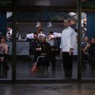 Ralph Fiennes este excentricul și diabolicul Chef care pune la cale Meniul