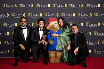 One Battle After Another a luat laurii la BAFTA, iar ursul Paddington a apărut &icirc;n premieră la gală. Ce alte surprize au fost?
