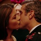George Clooney și Catherine Zeta-Jones sunt prinși &icirc;ntr-un joc ilar al seducției &icirc;n Dragostea costă