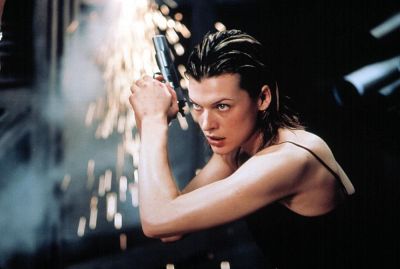 Experimentul fatal din Resident Evil, seria cu zombies care a făcut-o celebră pe Milla Jovovich