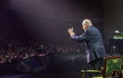 Gala Victor Rebengiuc, o carieră de 70 de ani, &icirc;ncheiată apoteotic &icirc;n aplauzele unei săli &icirc;n picioare