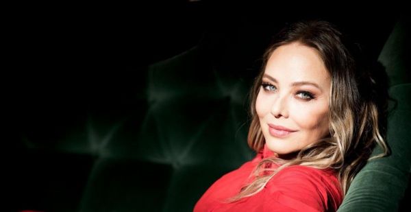 Ornella Muti, diva care a hipnotizat TIFF-ul: eleganță, confesiuni și un premiu pentru o viață de film