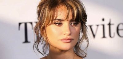 După ce spaniolii au c&acirc;știgat cupa Campionatului Mondial de Fotbal, Penelope Cruz s-a dezlănțuit