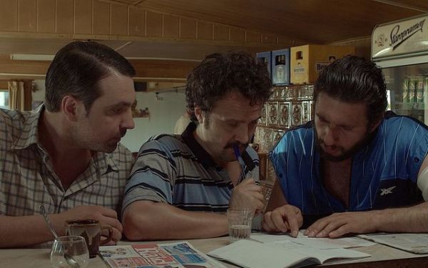 Două lozuri, o nebunie de comedie cu Alexandru Papadopol, Dragoș Bucur și Dorian Boguță