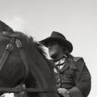 Florin Piersic revine monumental &icirc;n cel mai iconic film al său, Trandafirul galben