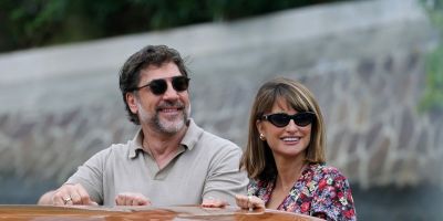 Record la Veneția. Pen&eacute;lope Cruz și Javier Bardem, copleșiți cu aplauze mai mult de un sfert de oră