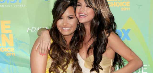 Filme Cu Demi Lovato Si Selena Gomez