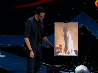 Magician Mentalist Showman Vlad Grigorescu Un Veritabil Superman In Finala Romanii Au Talent Juriul A Fost Superb Momentul Romanii Au Talent Protv