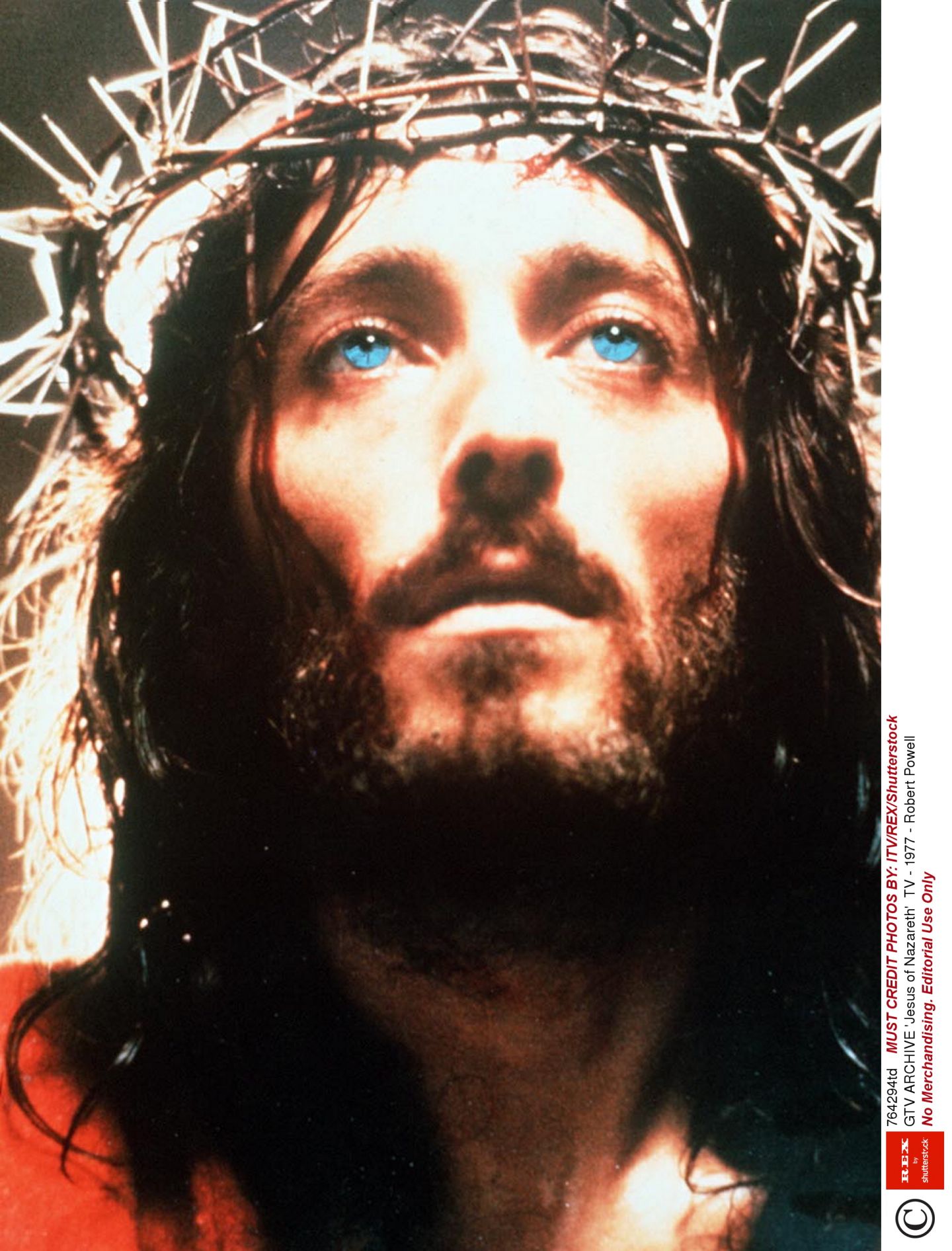 Frugal get annoyed Linguistics PRO TV - Cum arata acum actorul din Iisus din Nazaret. Robert Powell, la 45  de ani de la aparitia filmului lui Franco Zeffirelli