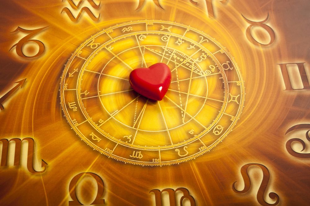 Horoscop Zilnic 8 Septembrie 2015 Sagetatorii Au Noroc De Bani Balantele Sunt Pline De Energie Vorbeste Lumea Protv