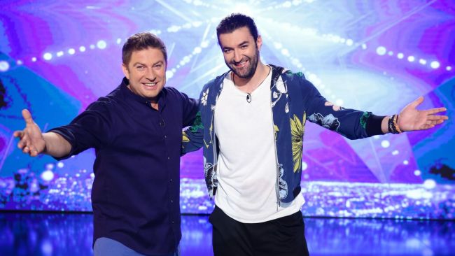 Ultimii Zece Semifinalisti Joaca Pentru Calificarea Intr O Finala Epica Vinerea Aceasta La Romanii Au Talent Romanii Au Talent Protv
