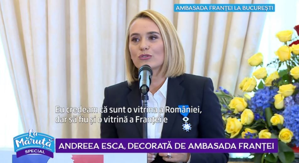 Video Andreea Esca PremiatÄƒ De Ambasada FranÈ›ei Cum A Descurs Distinsul Eveniment La Maruta Protv