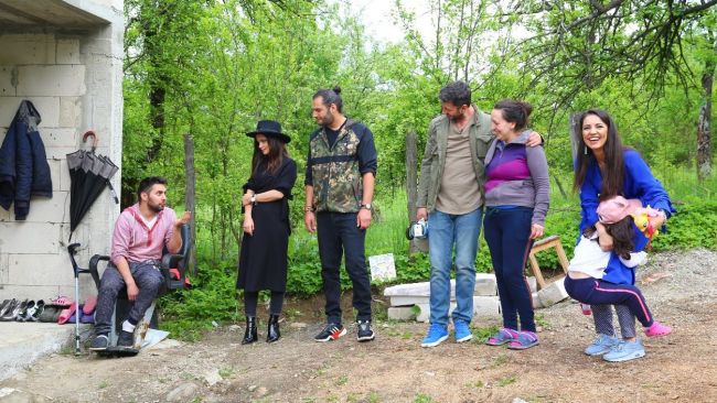 Echipa Visuri La Cheie Renovează Casa Unor Oameni Al Căror Destin A Fost Deturnat De O Boală Cumplită Visuri La Cheie Protv