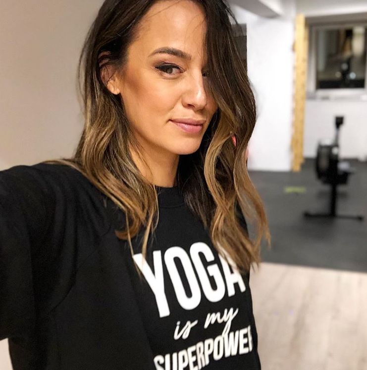 Pro Tv Andreea Raicu Fotografie Incendiară Pe Instagram Bdquo