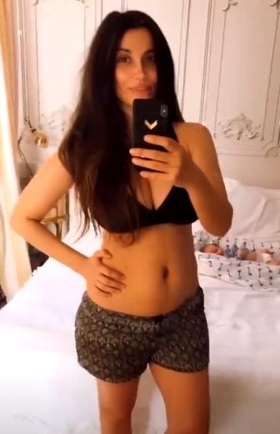 PRO TV - Lili Sandu, în lenjerie intimă la 40 de zile după ce a născut: bdquo;Să vă prezint abdomenul meu