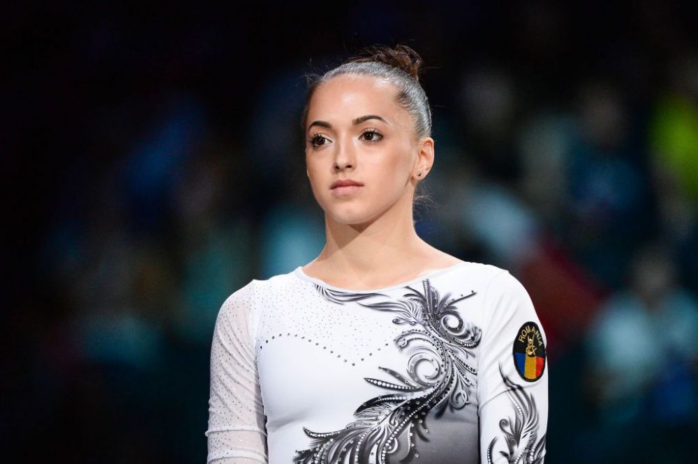 PRO TV - Larisa Iordache are coronavirus. Gimnasta a fost ...