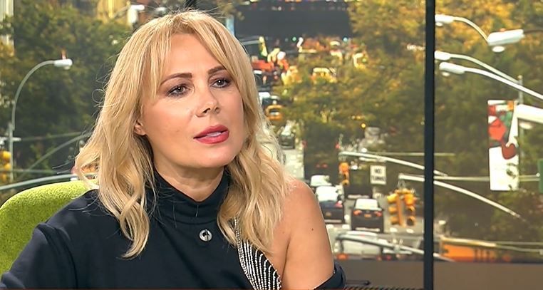 Pro Tv Dana SÄƒvuicÄƒ Descrie Vedetele Din Romania Cum A Caracterizat O Pe Bianca DrÄƒguÈ™anu È™i Pe Anna Lesko