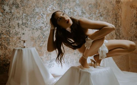 INTERVIU EMAA:  Sunt omul care îți spune povești la foc de tabără